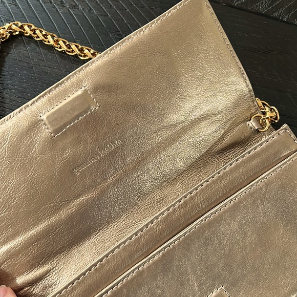 Hype Genuine Leather Bag in great used condition - Picture 2 of 6